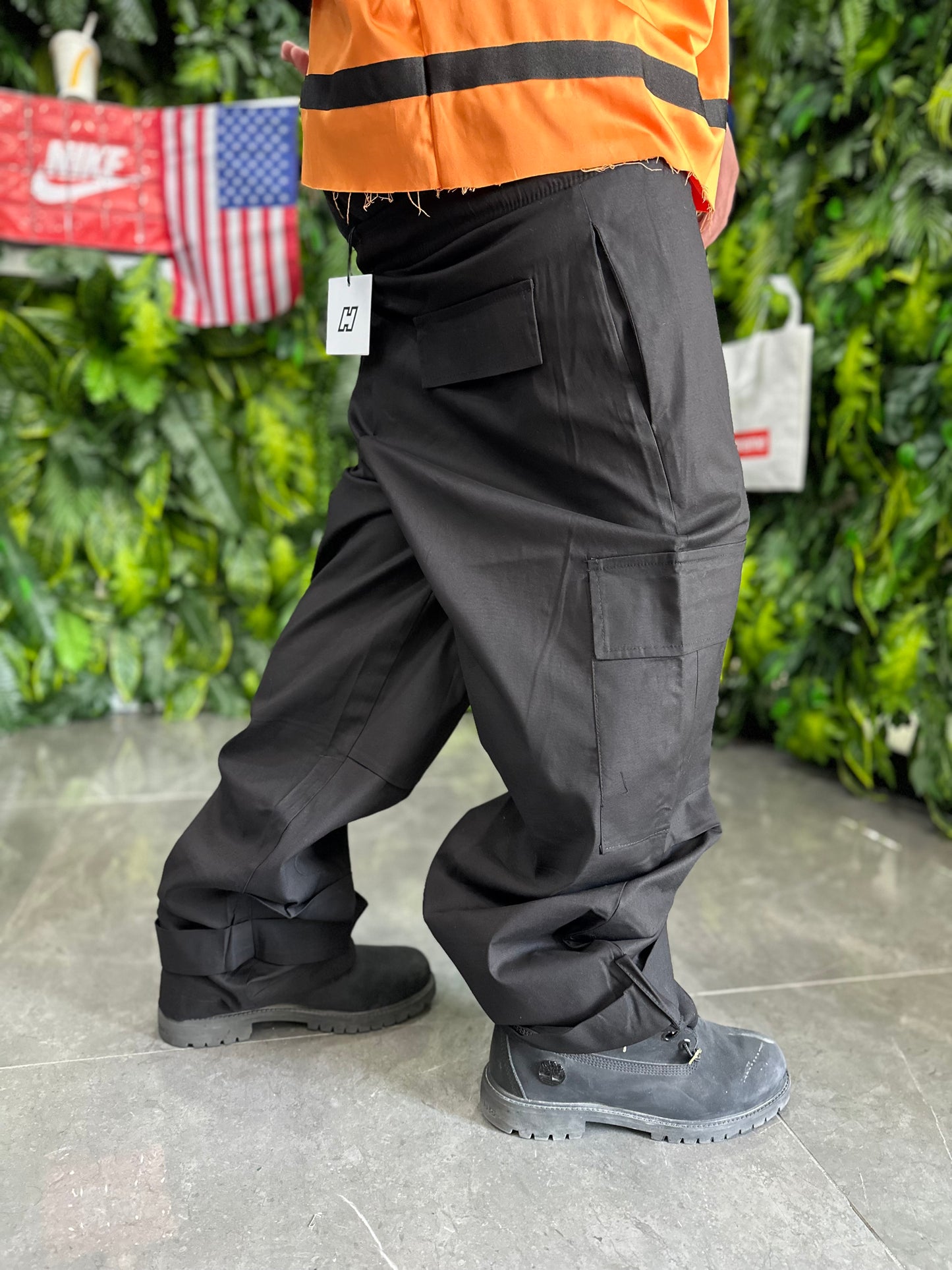 Cargo Black Nikko HYDO