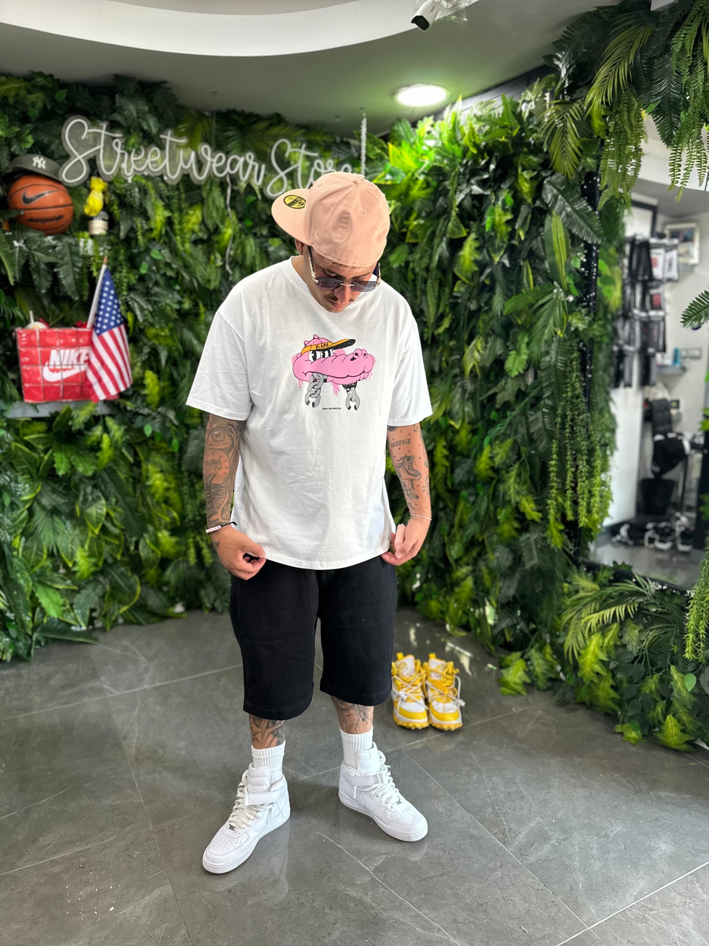 Shirt Pink Pluto
