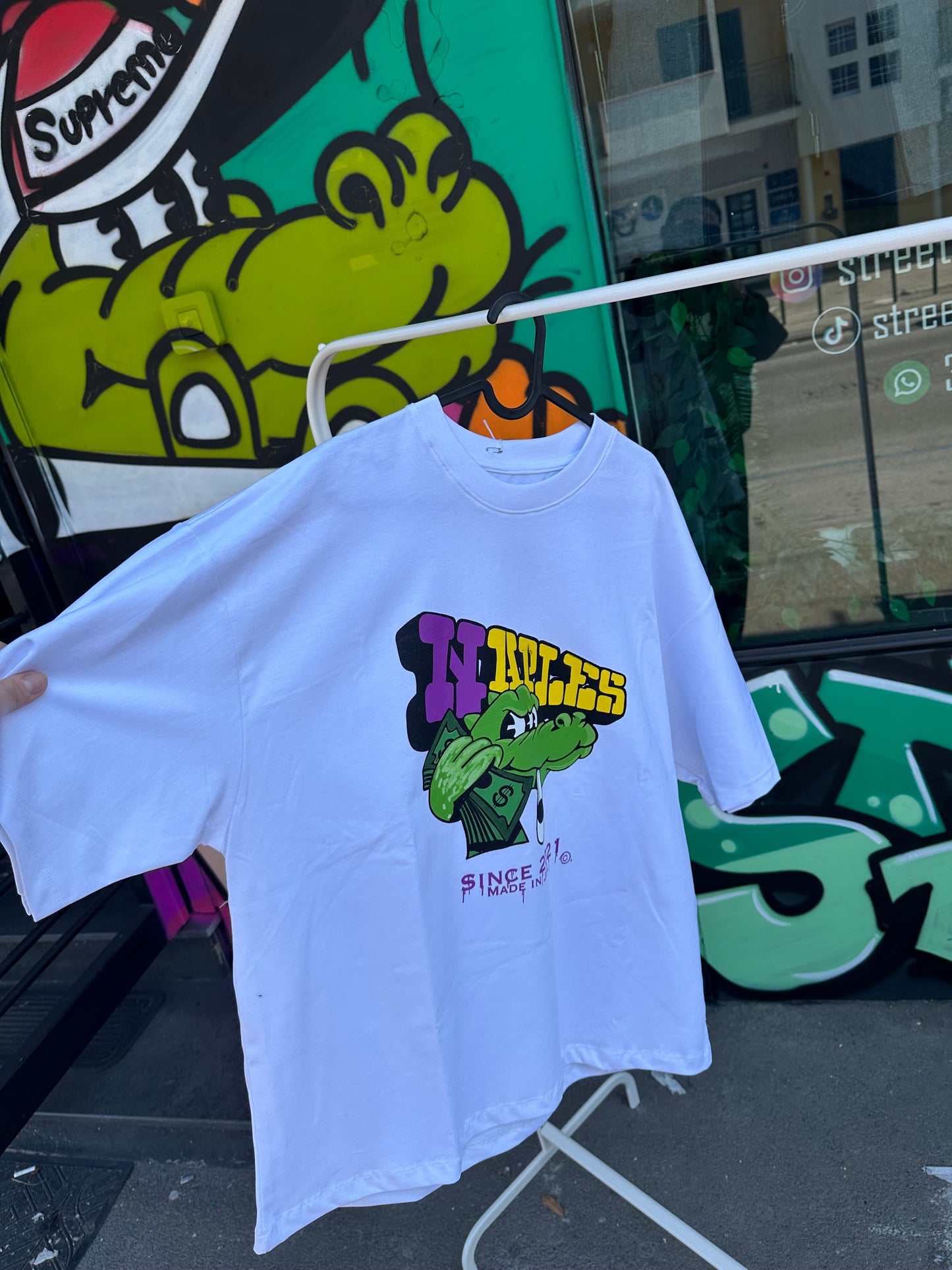 Shirt White Pluto 🐊