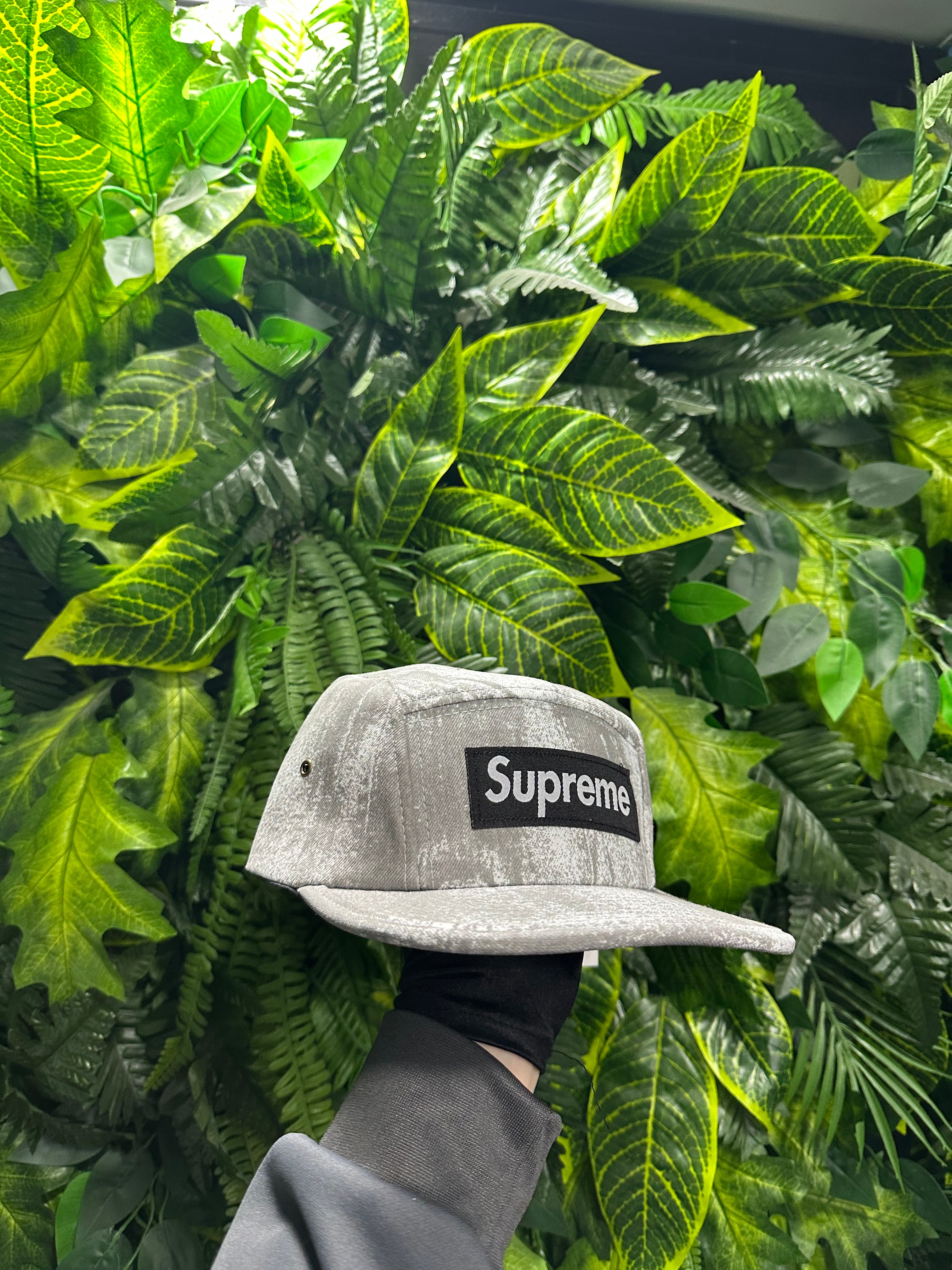 Cappello Supreme Circles Jacquared Denim Camp Grey