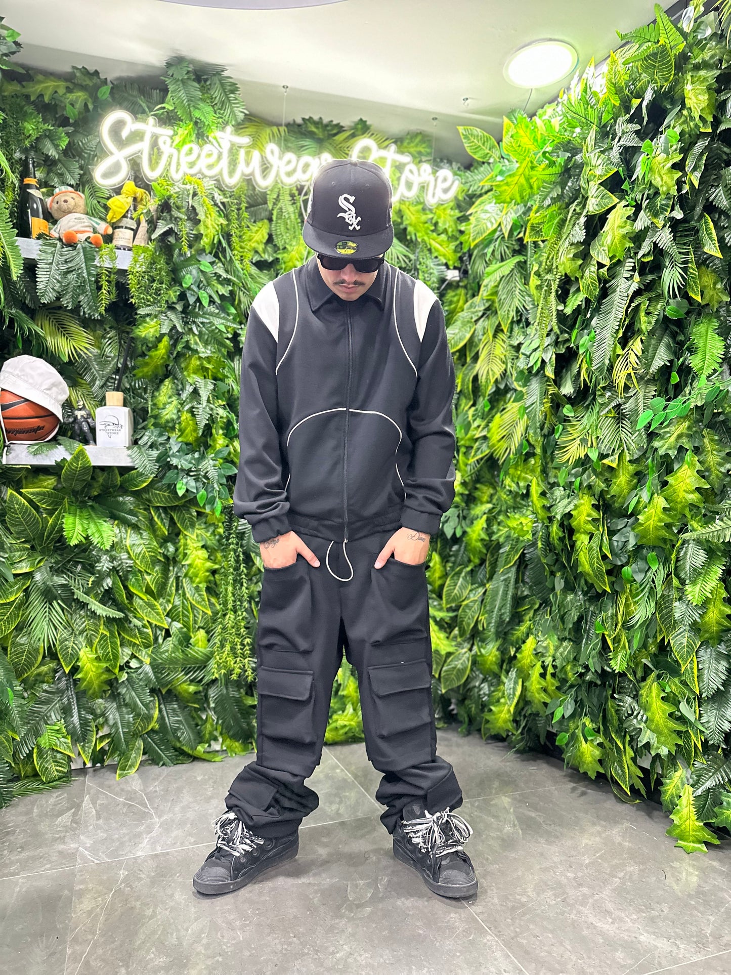 TrackSuit Black Kanye HYDO