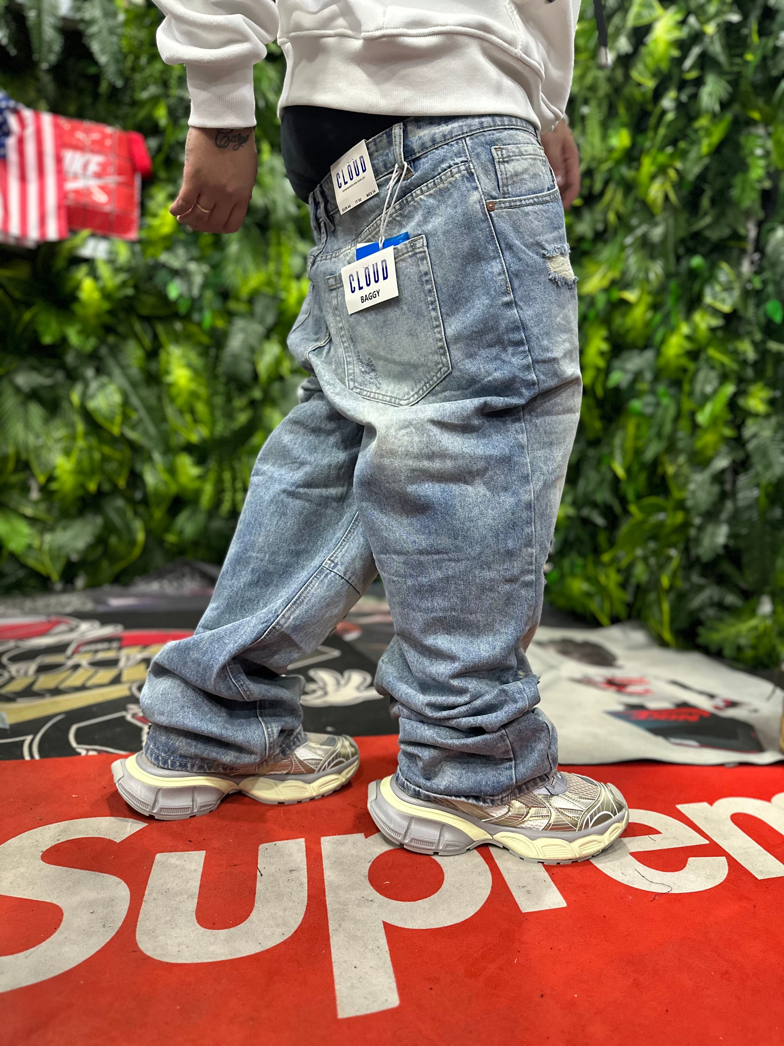 Denim Baggy Versus Wash Cloud