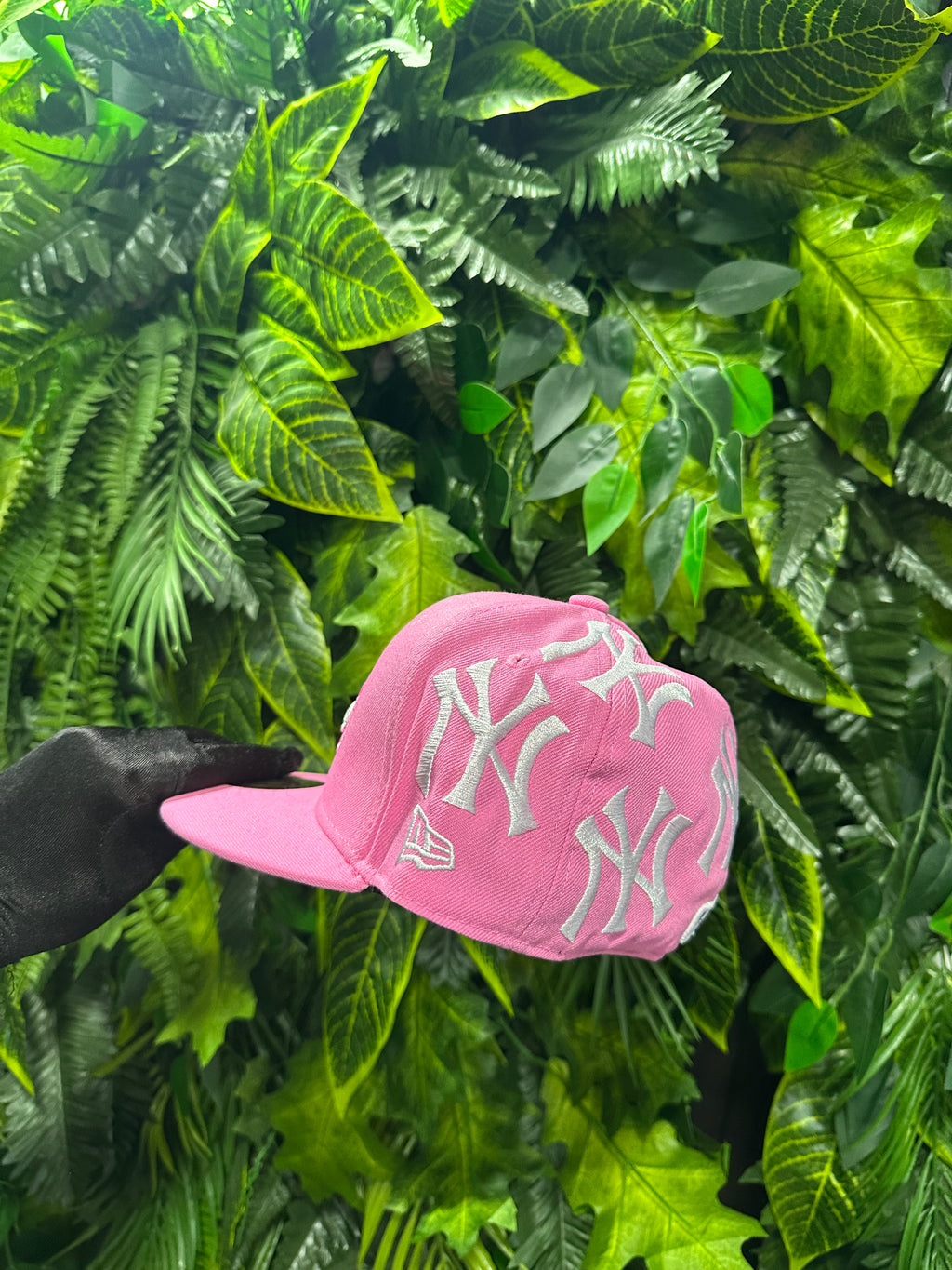 Cappello Supreme Pink