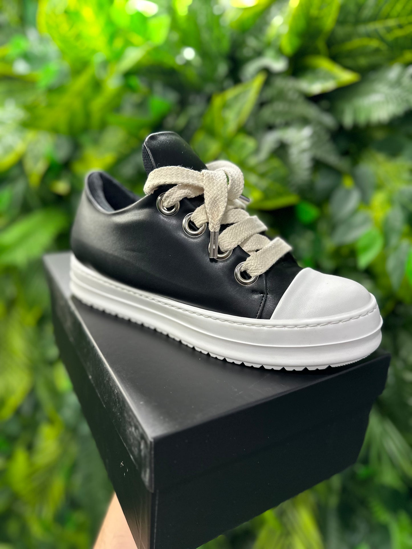 Snkrs Black MOD RI*CK Bassa