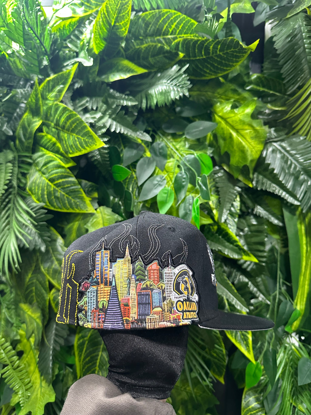 Cappello New Era Oakland Love Life