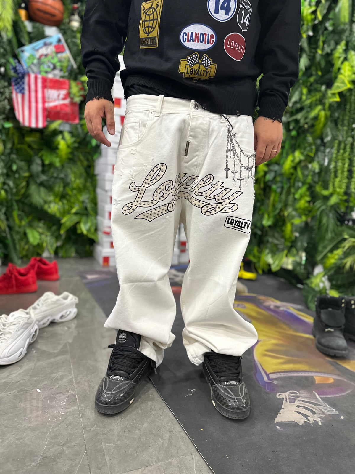 Denim Baggy White LOYALTY CIANOTIC