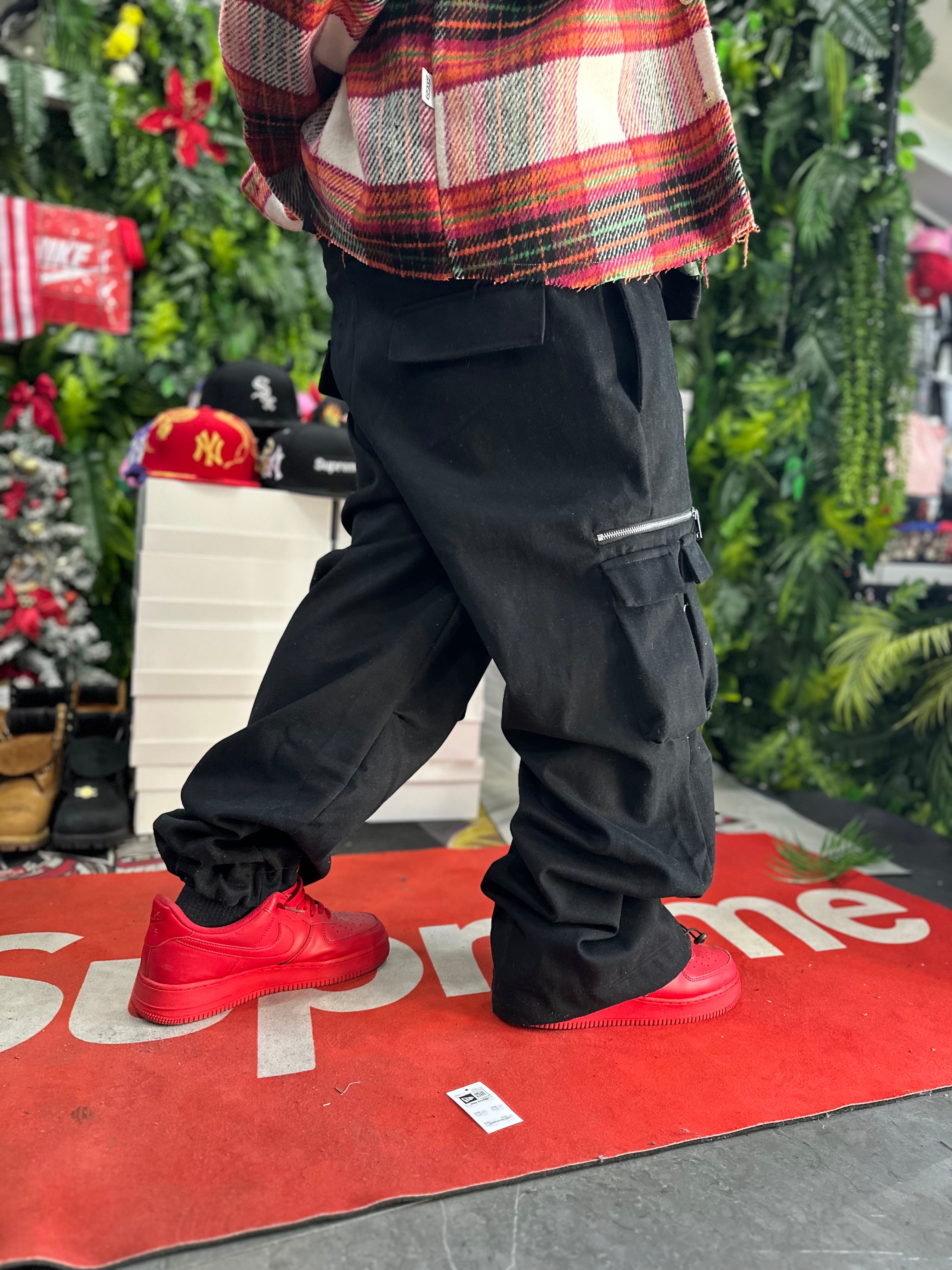 Cargo West Black HYDO