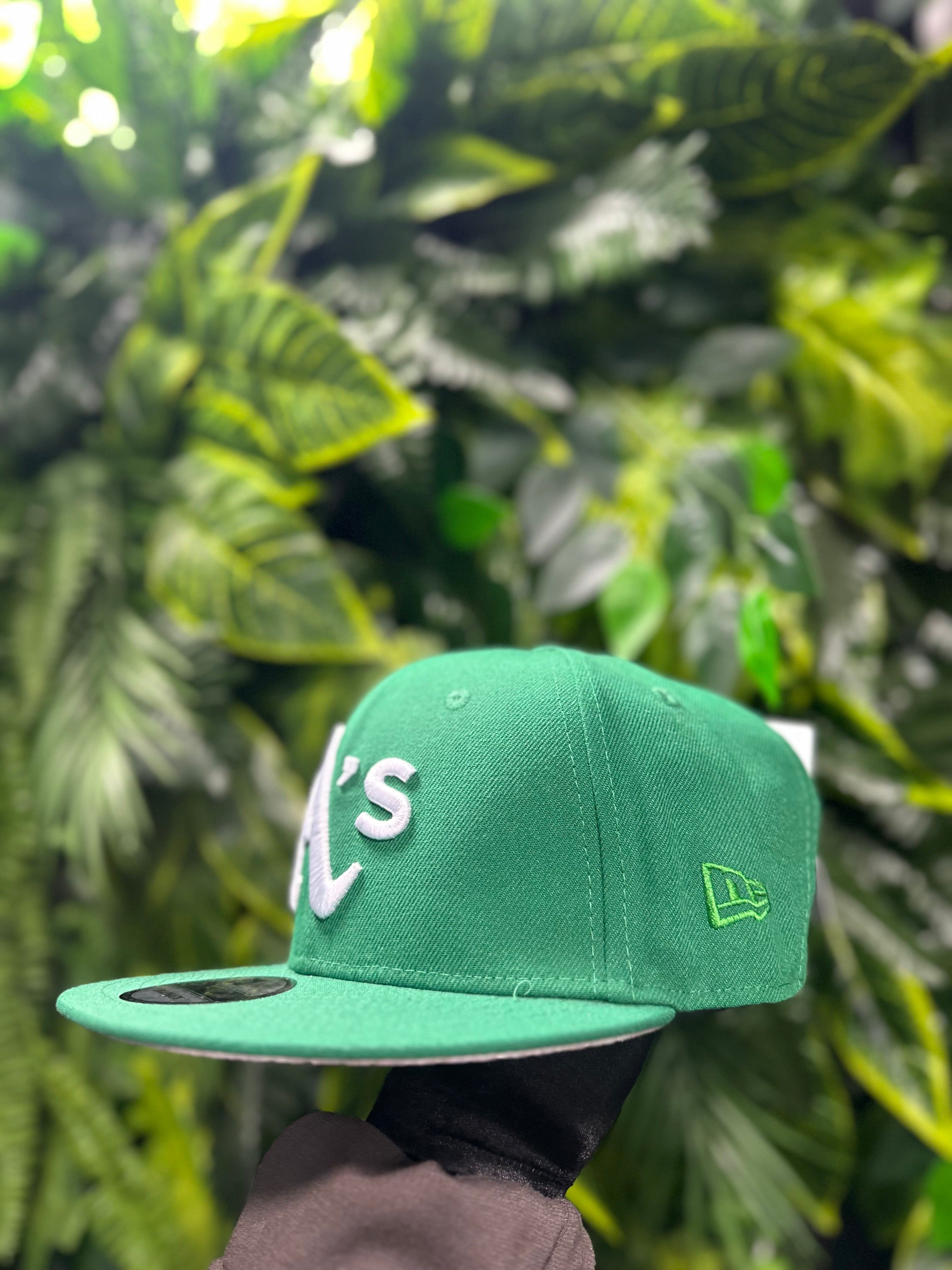 Cappello Athletics New Era Green