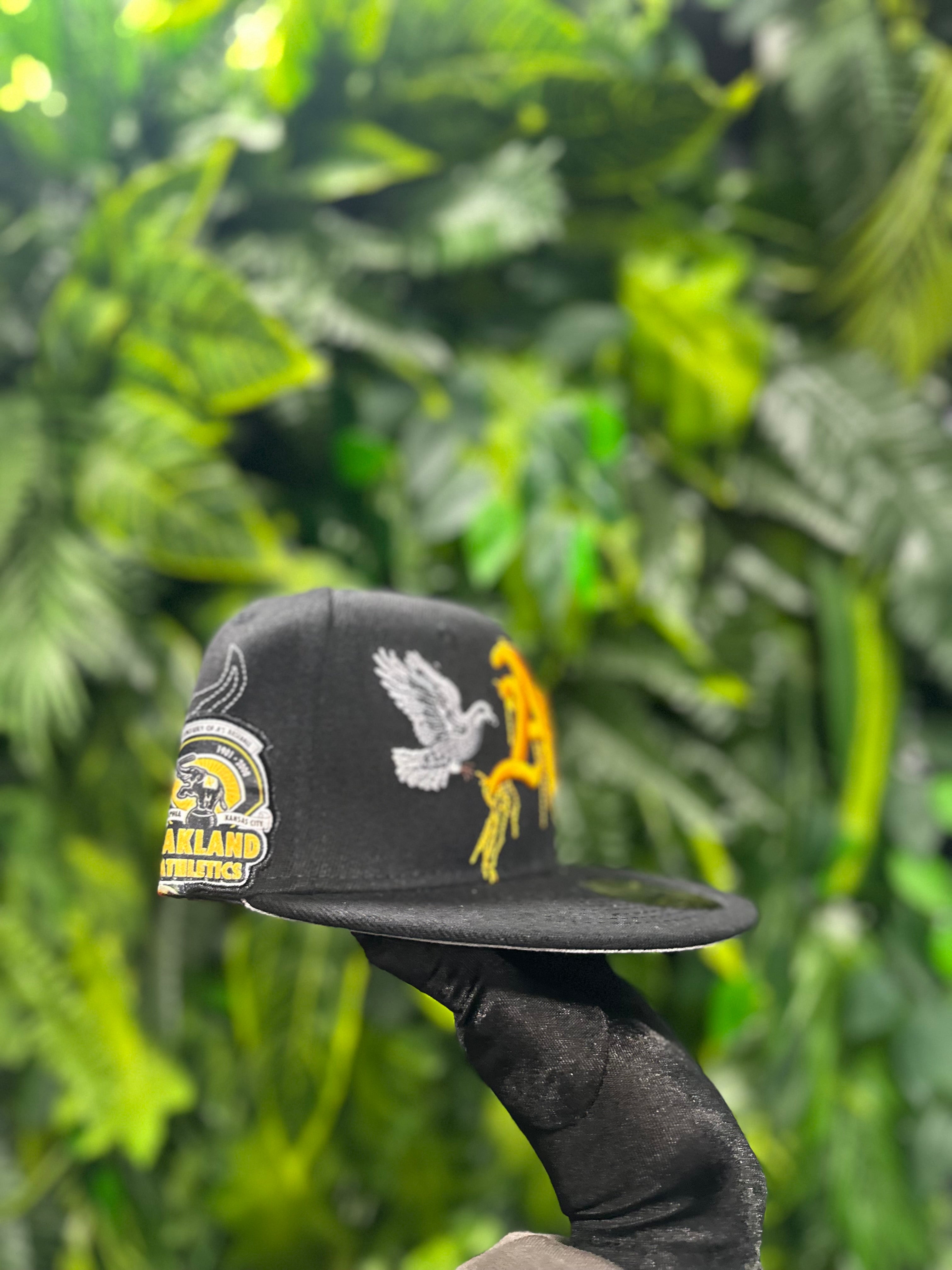 Cappello New Era Oakland Love Life