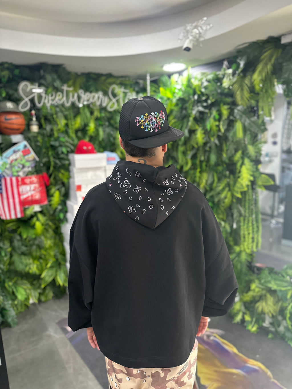 Felpa Black Dept Diamond Creative