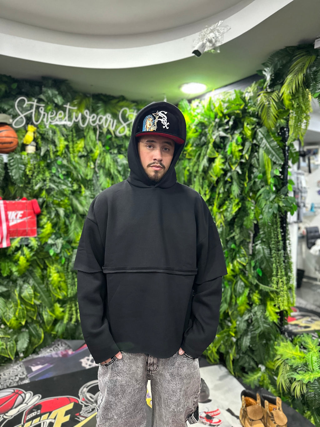 Felpa LongSleeve Black Taglio Vivo CIANOTIC