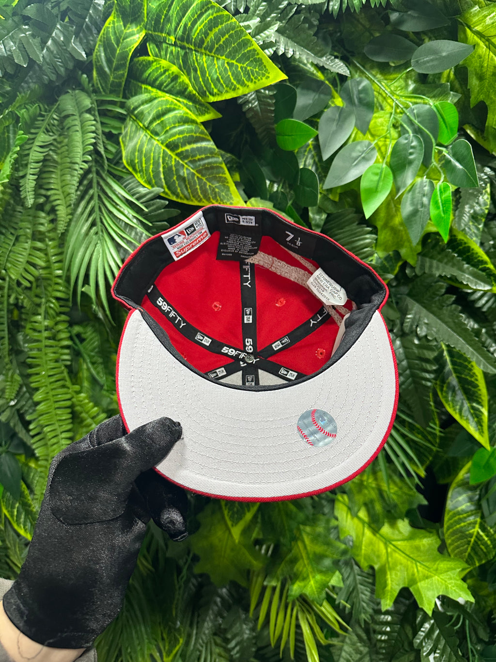 Cappello Supreme Jesus Red