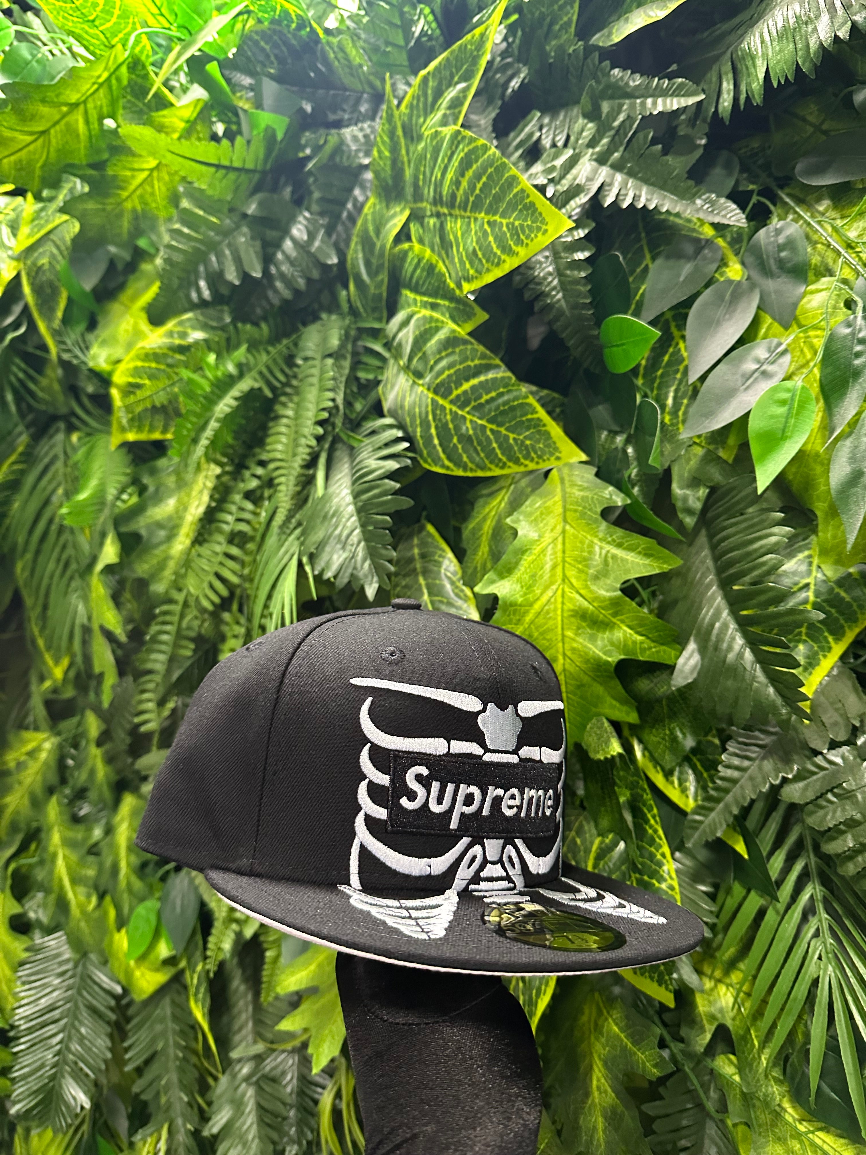Cappello Supreme Bones Box Black