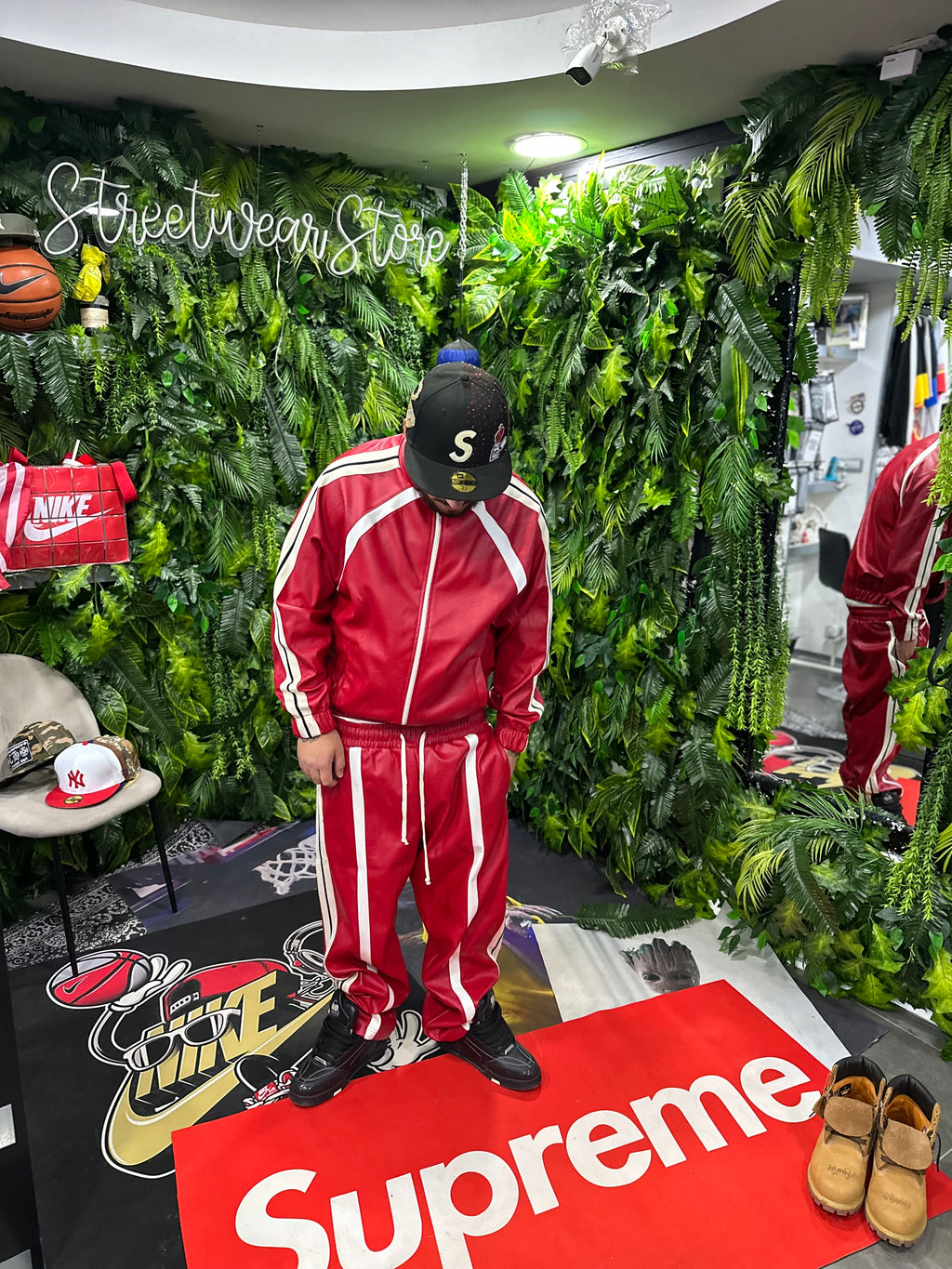 TrackSuit Snoop Doog Red HYDO