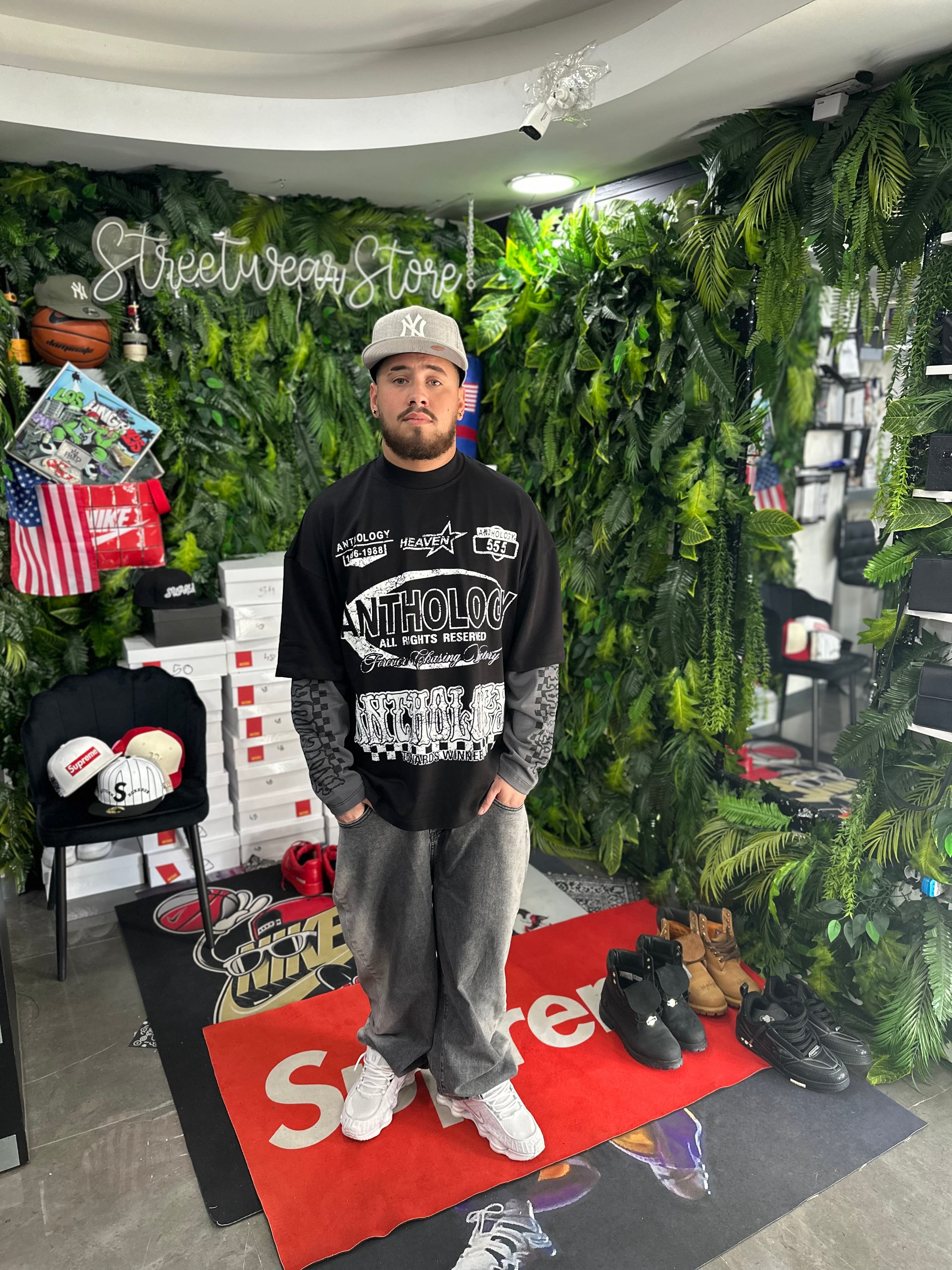 LongSleeve Black Anthology BUNKER