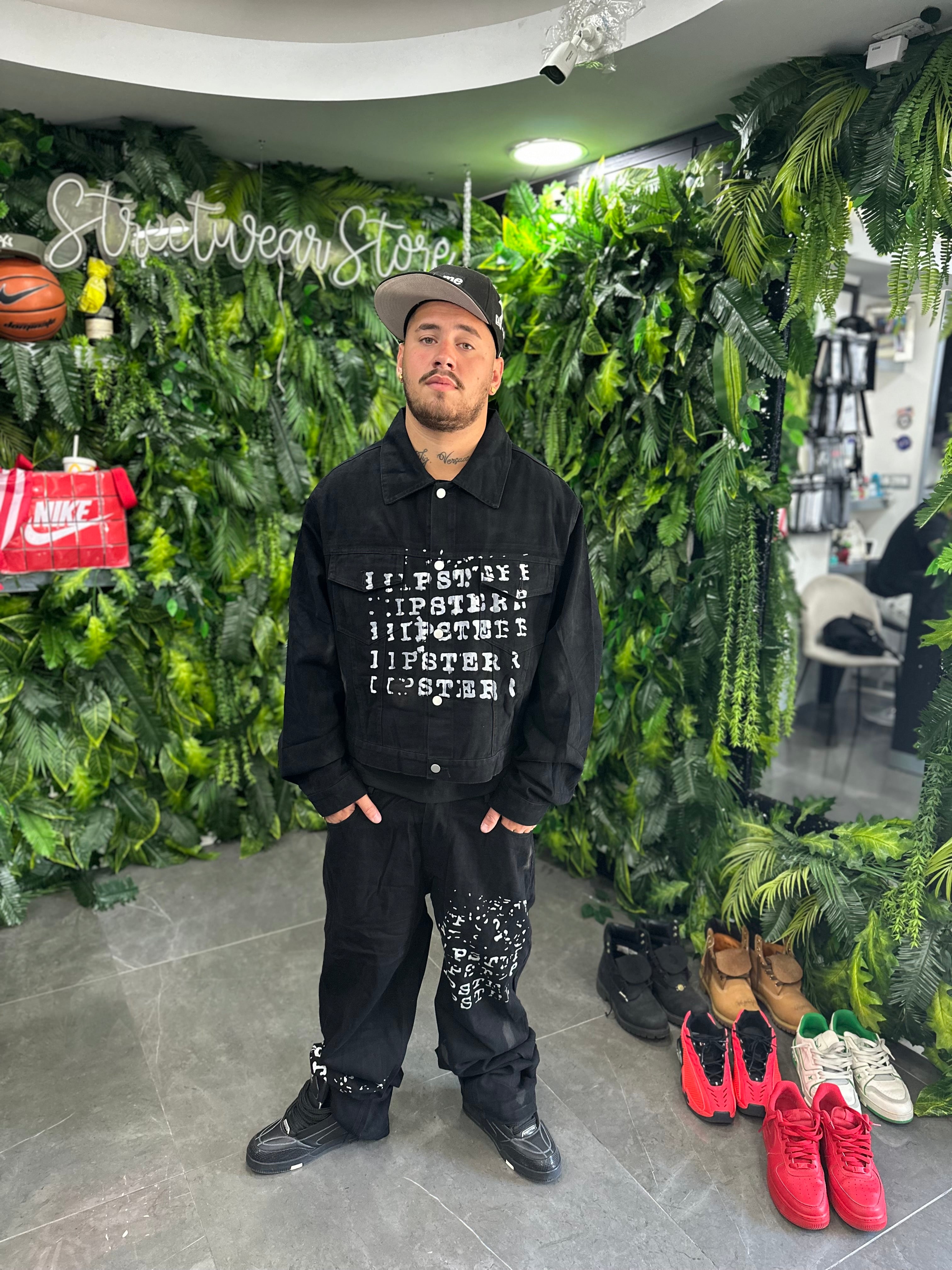 CoordSet Black Letters