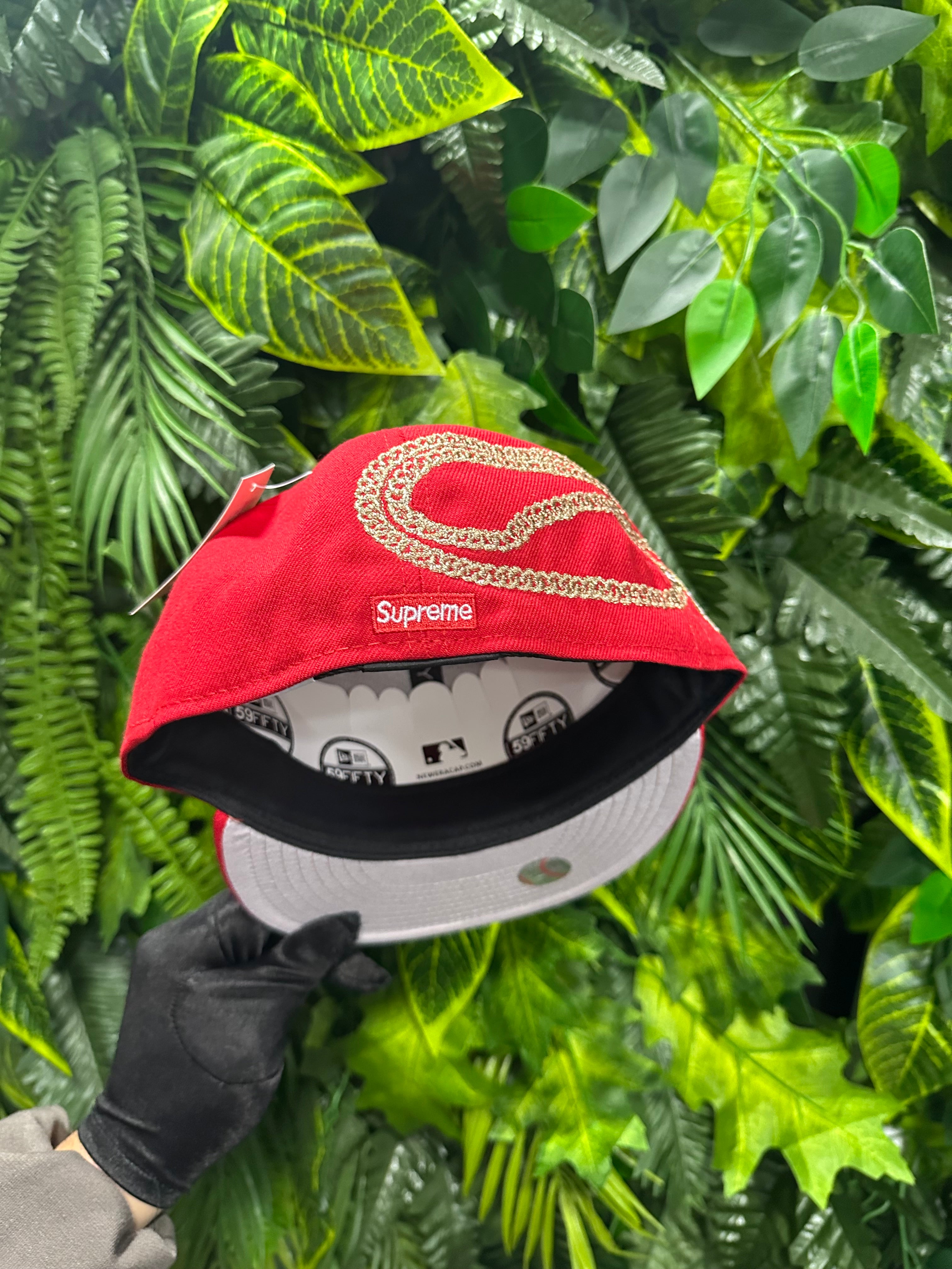 Cappello Supreme Jesus Red