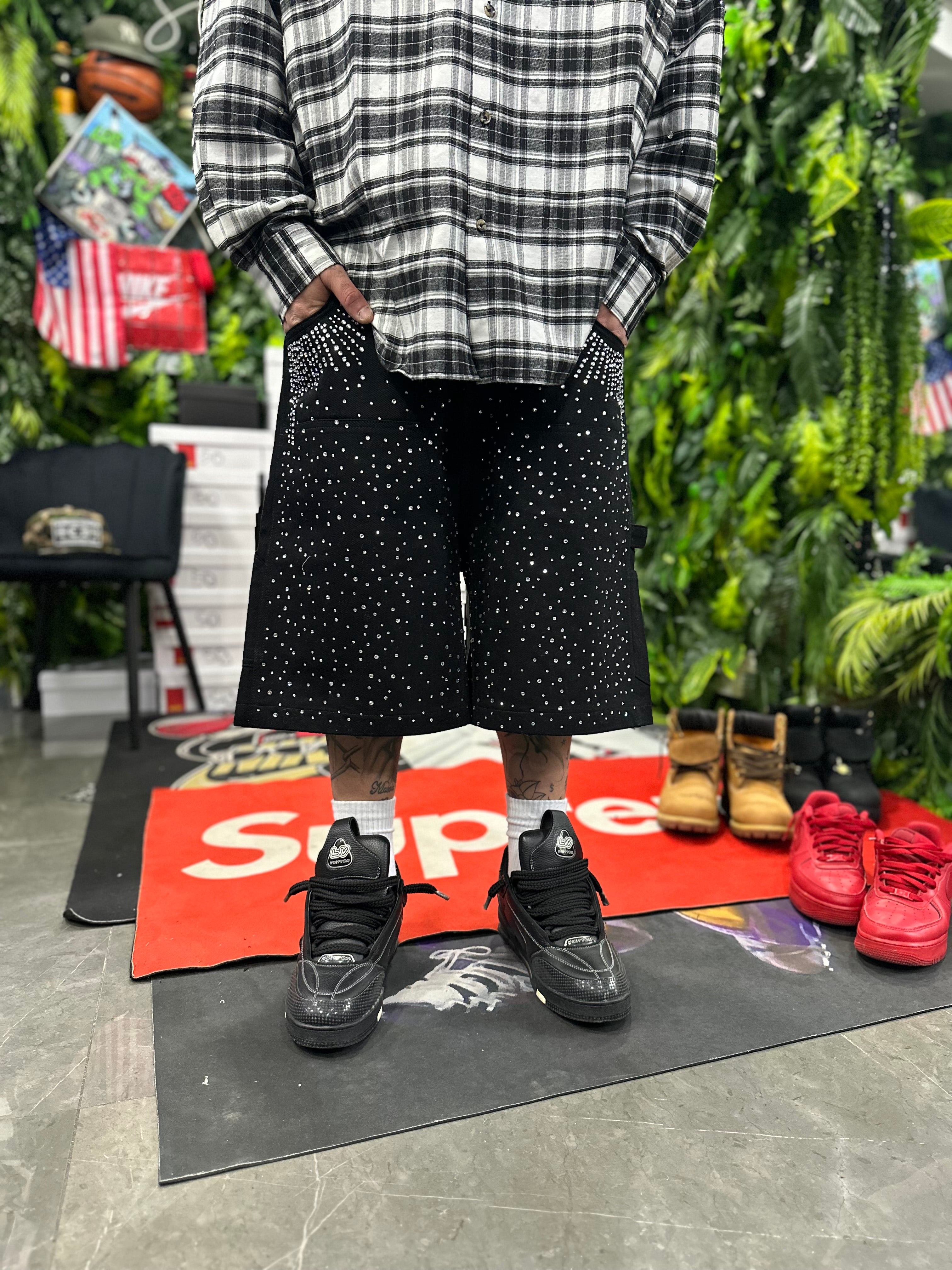 Bermuda Crystal Black Edition MNML