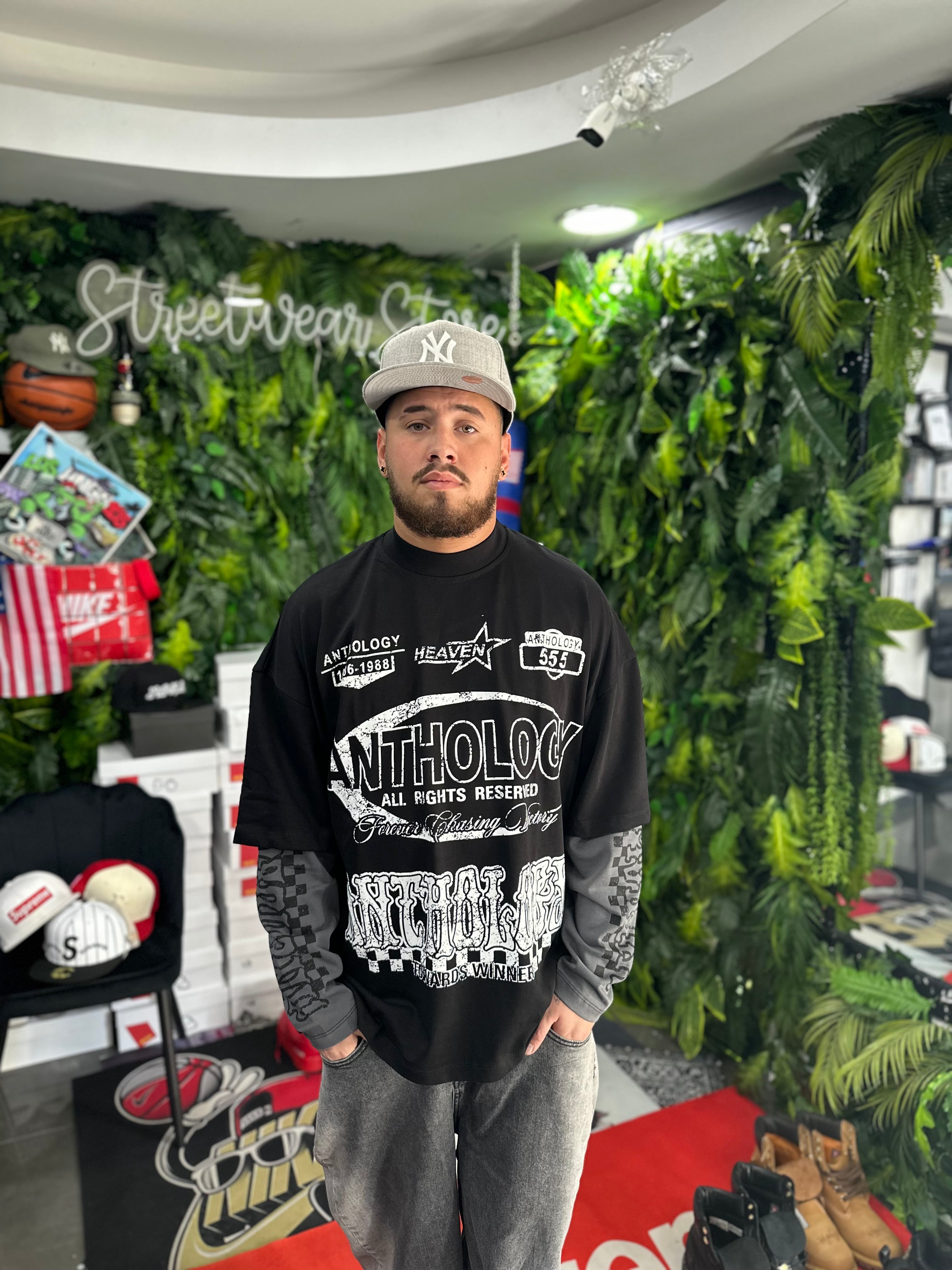 LongSleeve Black Anthology BUNKER