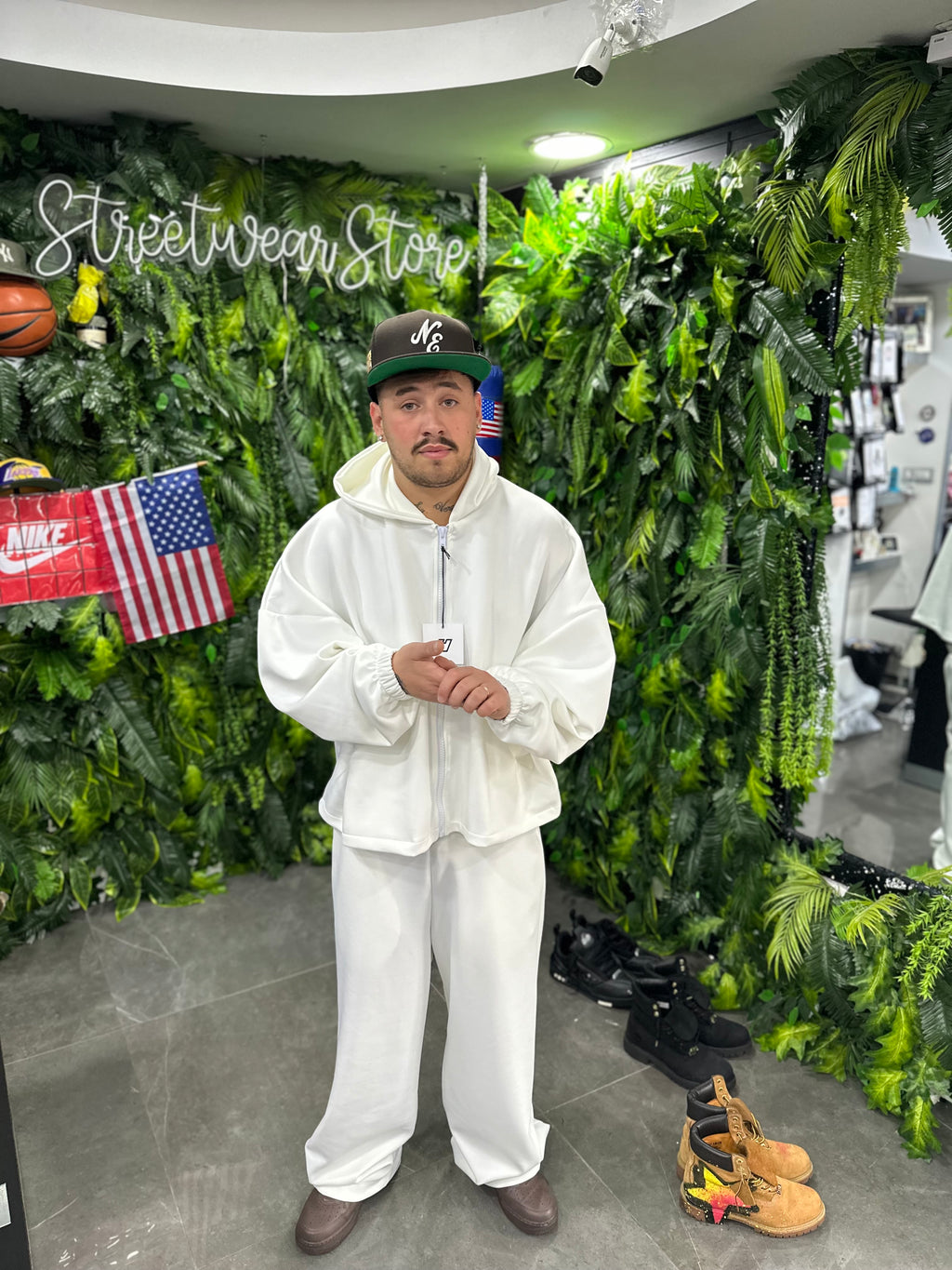 TrackSuit White Baltimora HYDO