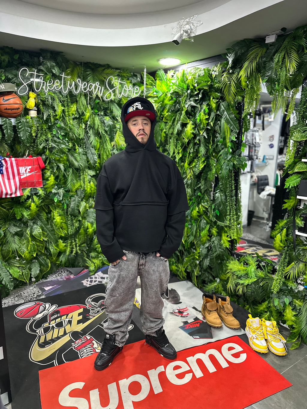 Felpa LongSleeve Black Taglio Vivo CIANOTIC