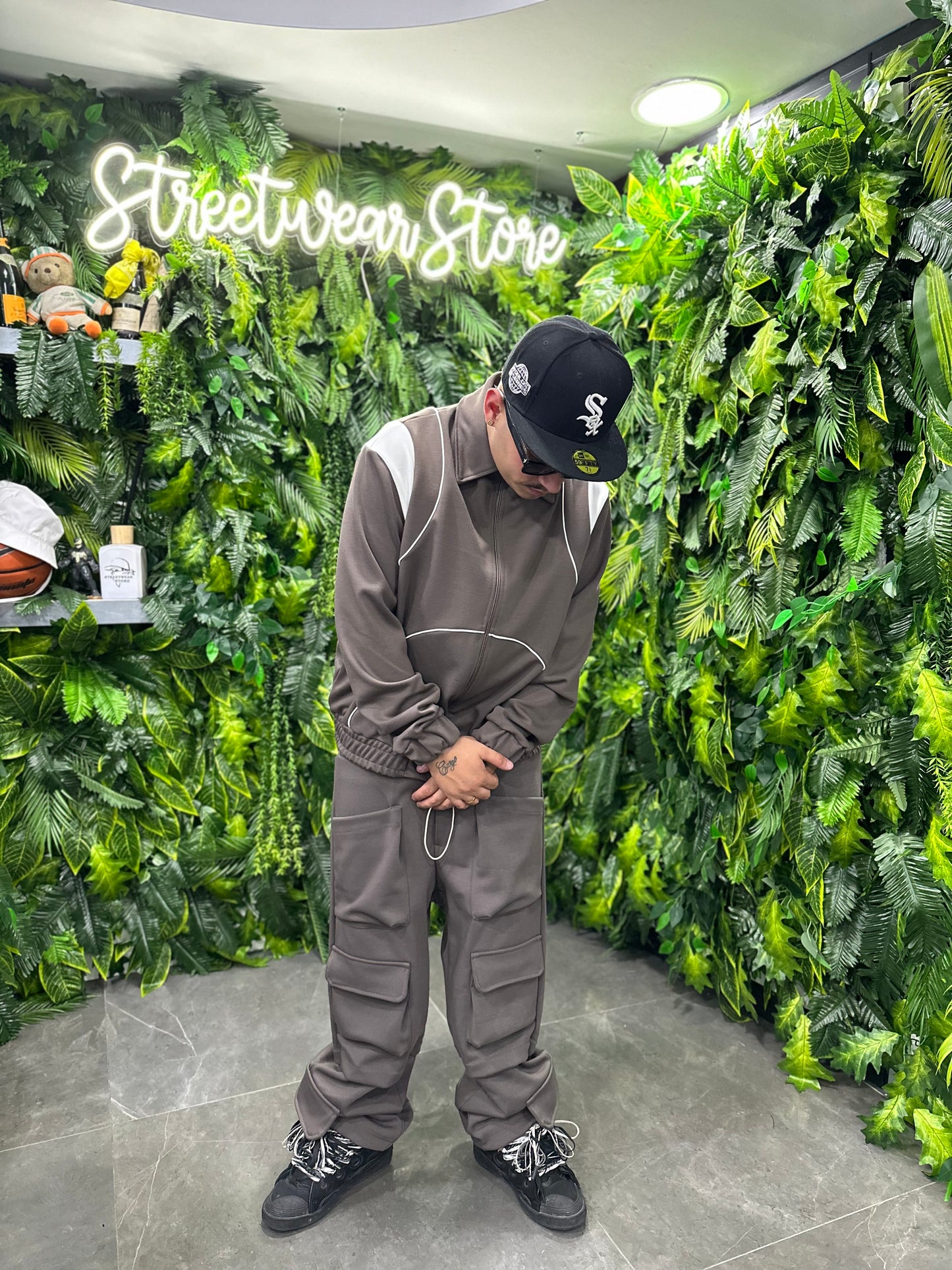 TrackSuit Brown Kanye HYDO