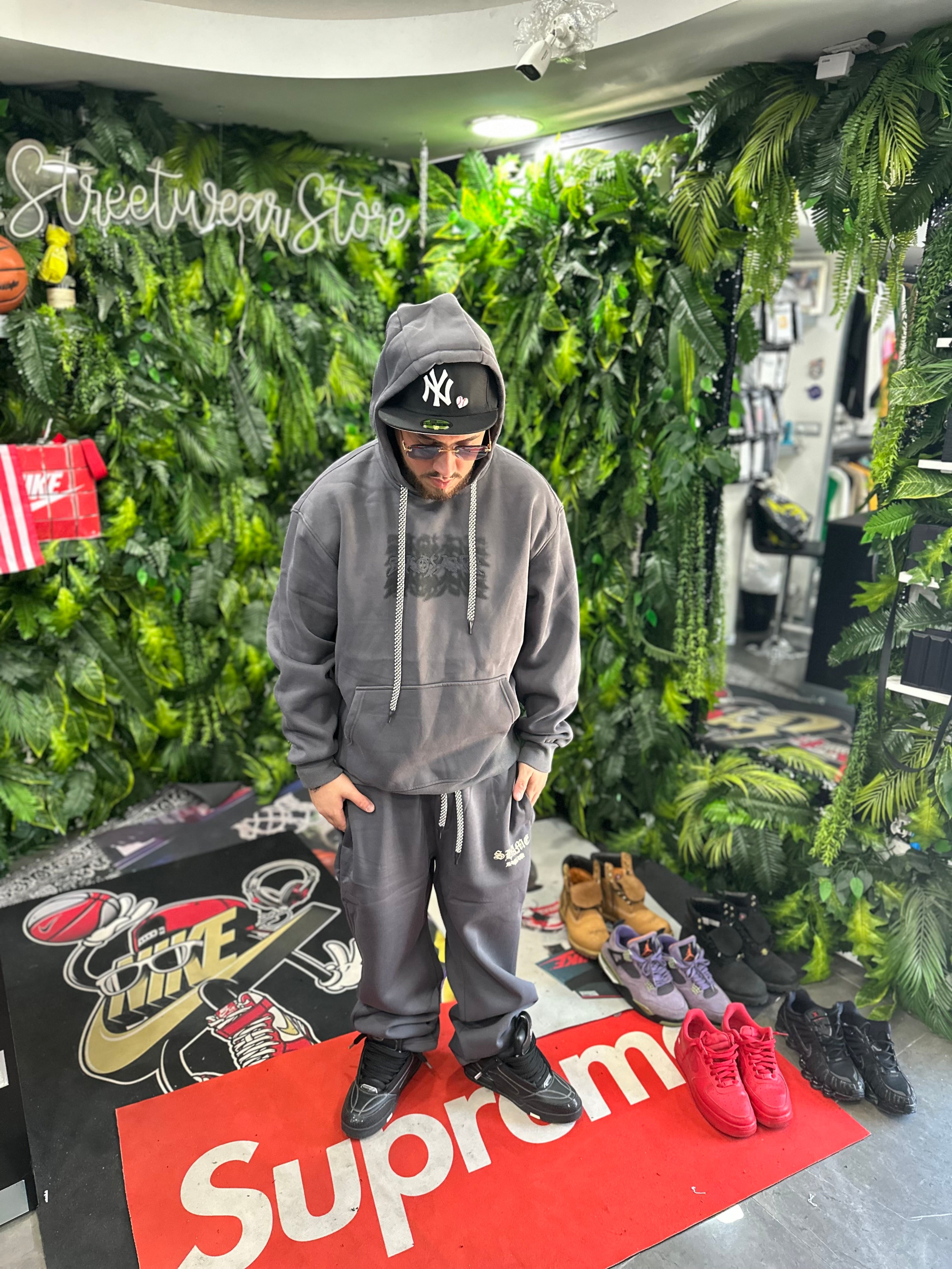 TrackSuit Savior Grey